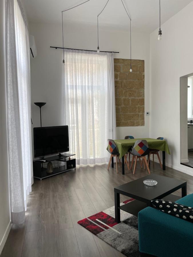 Napoli Comfort Home エクステリア 写真